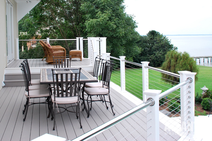 Top Tips to Consider When Selecting Cable Deck Railing Suppliers